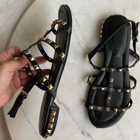 Gold studded MARC FISHER SHOES - Picture 3 of 4